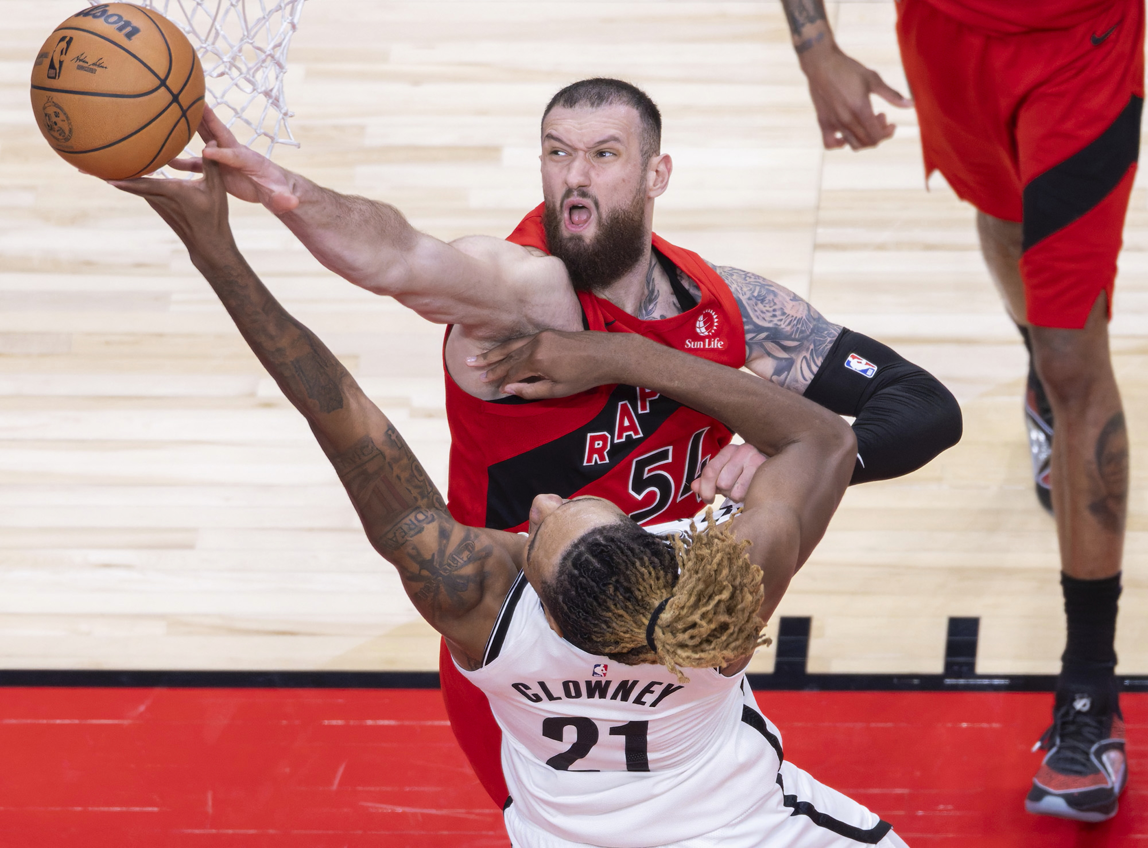IM电竞平台官网- 窗口期多伦多猛龙备战NBA季后赛风云突变新奥尔良鹈鹕今晨手感冰凉，媒体一致点评：今夜广州队调整名单以备亚冠